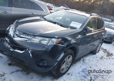 2013 Toyota Rav4 Le z USA, uszkodzony, nr VIN JTMBFREV6DD005184
